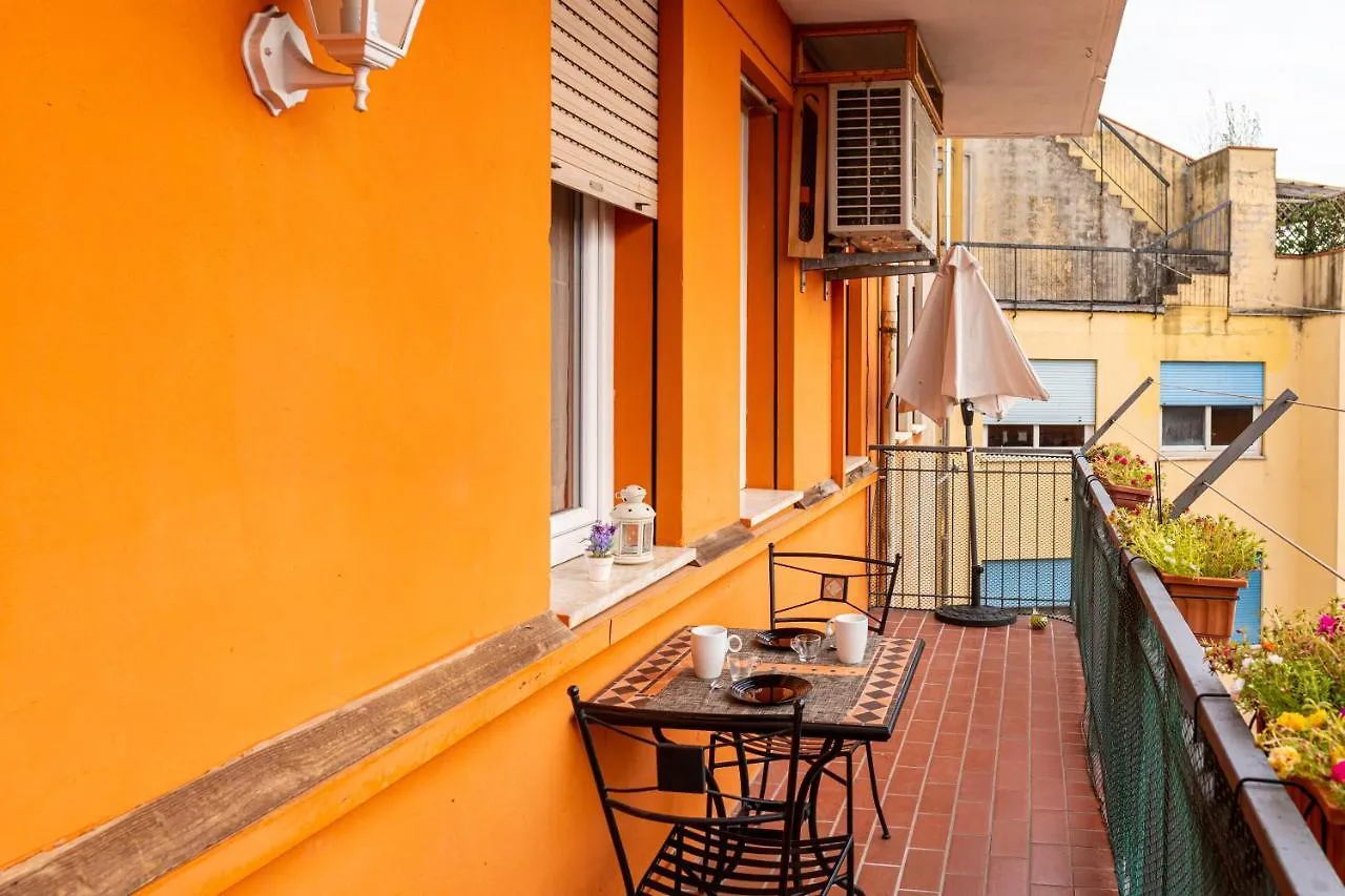 Gold Attic Apartment Ferrara Italy