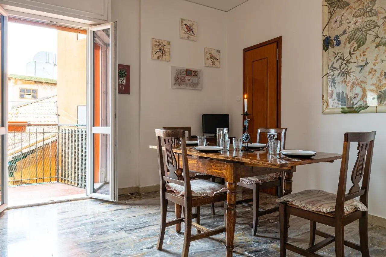 Gold Attic Apartment Ferrara Italy
