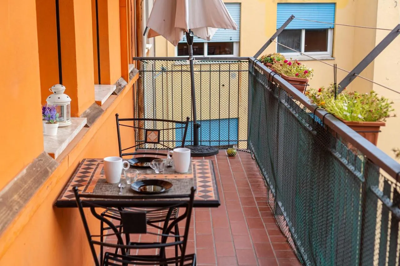 Gold Attic Apartment Ferrara